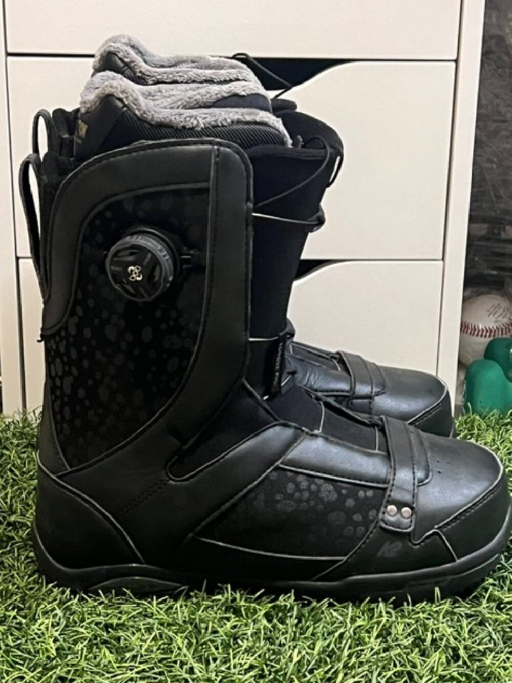 K2 Women's Black Sapera Snowboard Boots Boa Intuition Size 8.5 Worn No Box